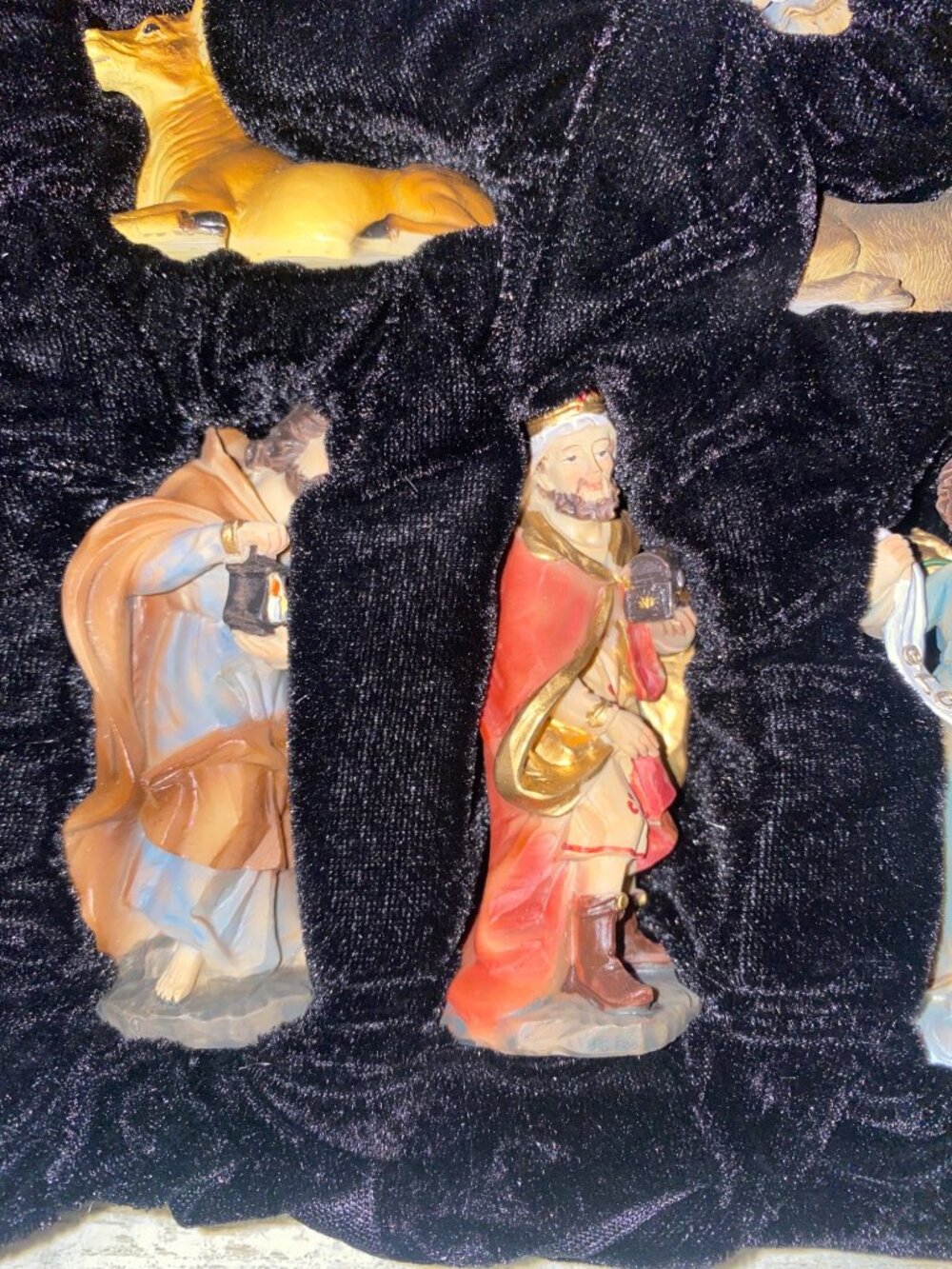 Robert Stanley “The Promise of Christmas” 11-Piece Nativity Set in Box - Picture 6 of 12